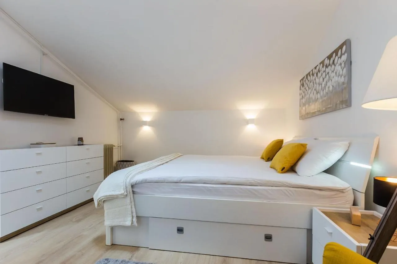 Kuki Apartment With Balcony Zadar Croacia