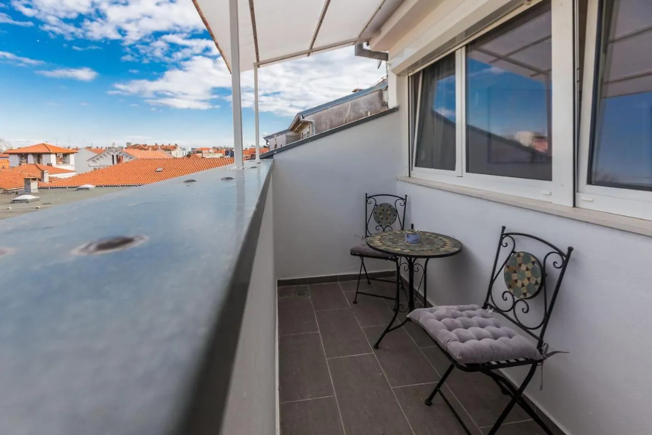 Kuki Apartment With Balcony Zadar 0*,  Croacia